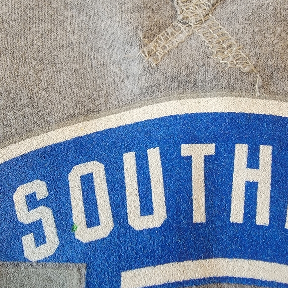 Southern California University Sweatshirt - Picture 3 of 3